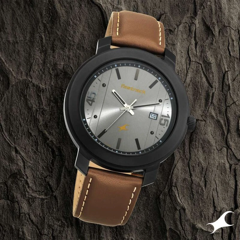 Fastrack NS3246NL01 Bare Basics Quartz Analog with Date Grey Dial Leather Strap Watch