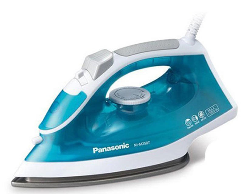 Panasonics NIM250T Steam Iron
