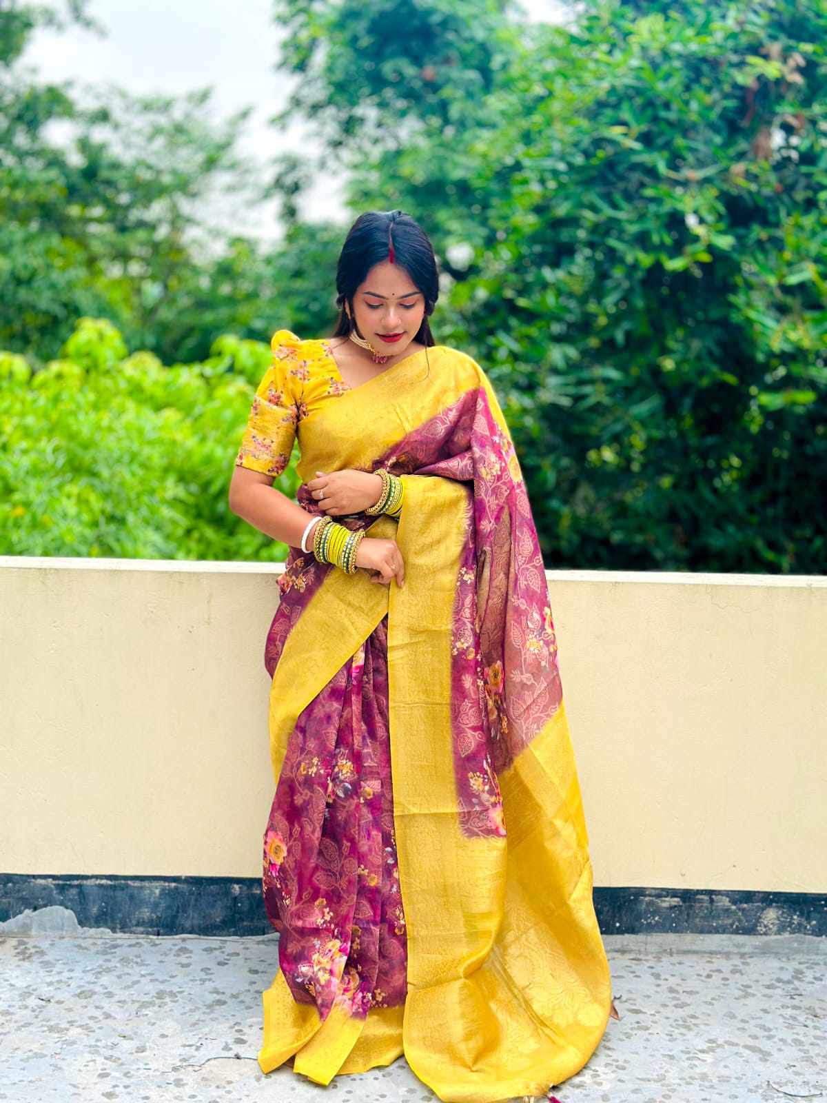মসলিন অরগেঞ্জা শাড়ি
