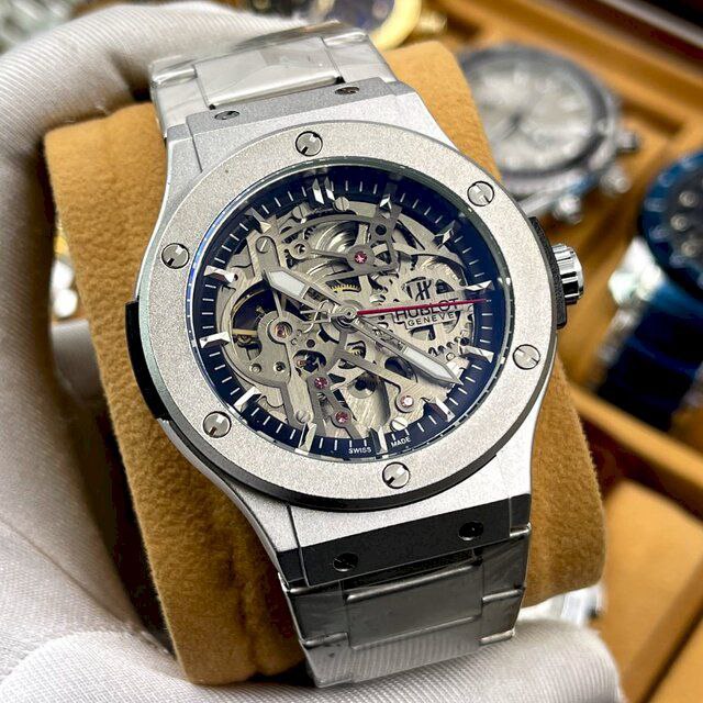 *⌚ premium watch – প্রতিটি মুহূর্তে আভিজাত্যের ছোঁয়া⌚* ? *Product Code: 9091,9092.* Premium Stainless Steel Strap Automatic Watch for Men শুধু সময় দেখার জন্য নয় – এটি আপনার স্টাইল স্টেটমেন্ট! আধুনি