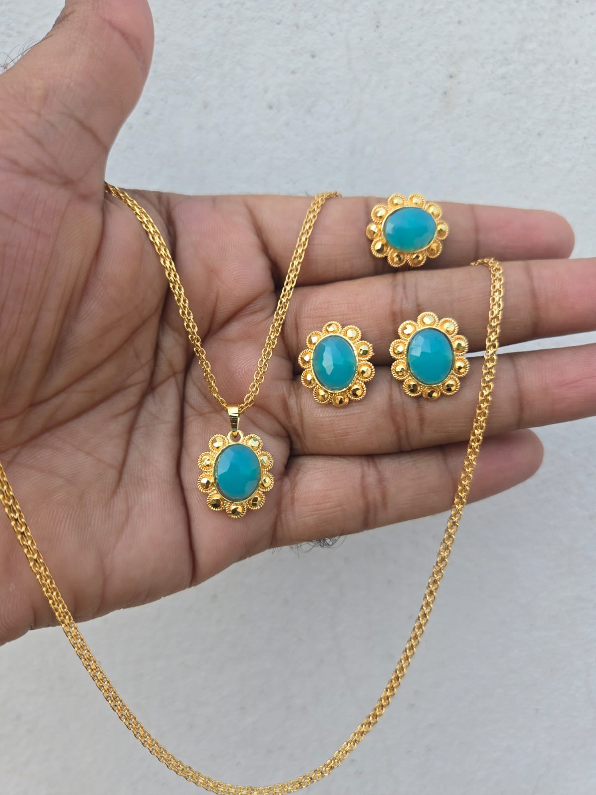 Wonderful designed chain-Locket-Earring-finger ring Set – L306