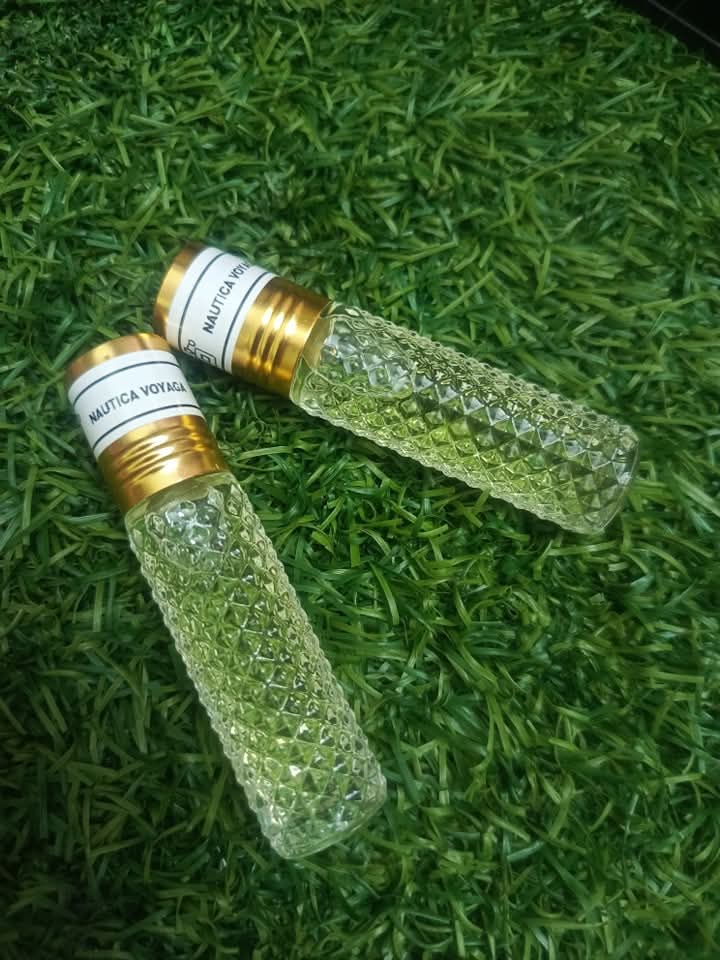 Perfume oil