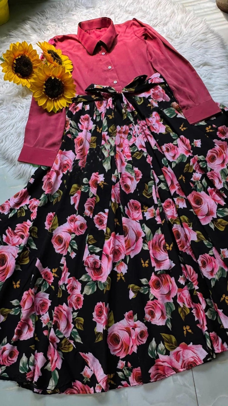 Pori Gown