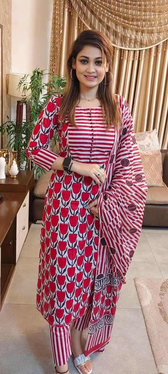 থ্রি পিস কানেকশন ?
