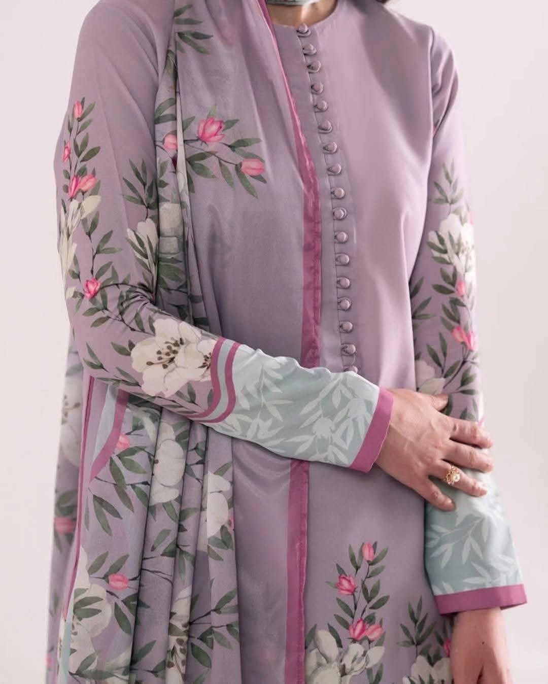 Coralina Pakistani inspaird 3 piece