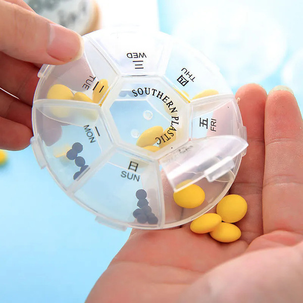 Medicine Cutter Splitter Divide Transparent Storage Case and Storage Box Pill Cutter