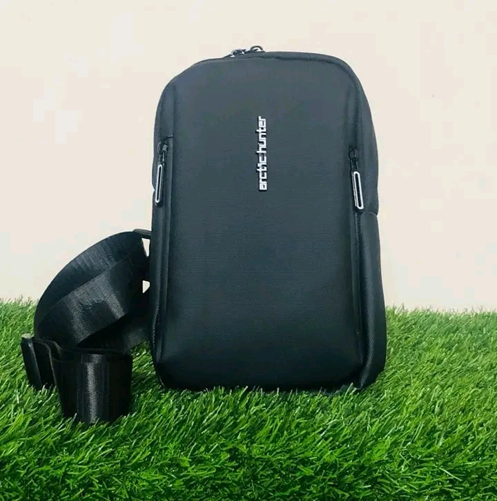 Arctic Hunter Small Side Bag