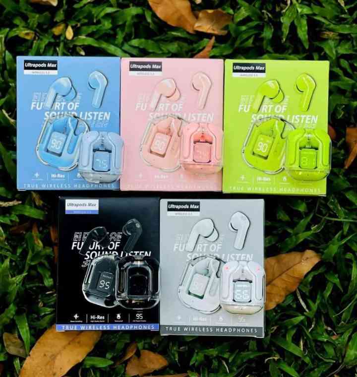 UltraPods Max Bluetooth headphones