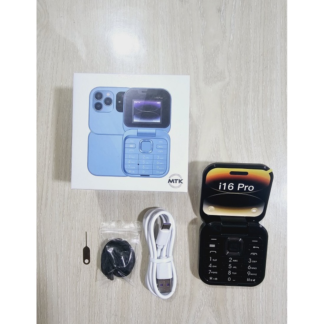 i16 Pro Flip Mobile