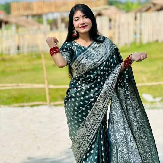 সফট সিল্ক পরীমনি কাতান শাড়ি
