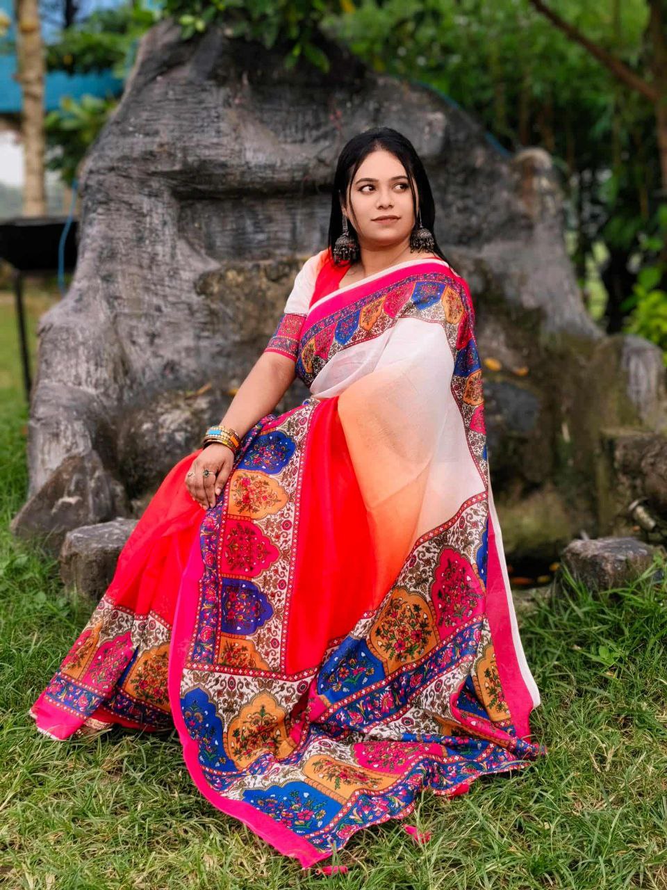 এক্সক্লুসিভ ডিজিটাল প্রিন্ট শাড়ি