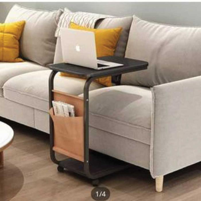 Moveable Side  Table Chaka