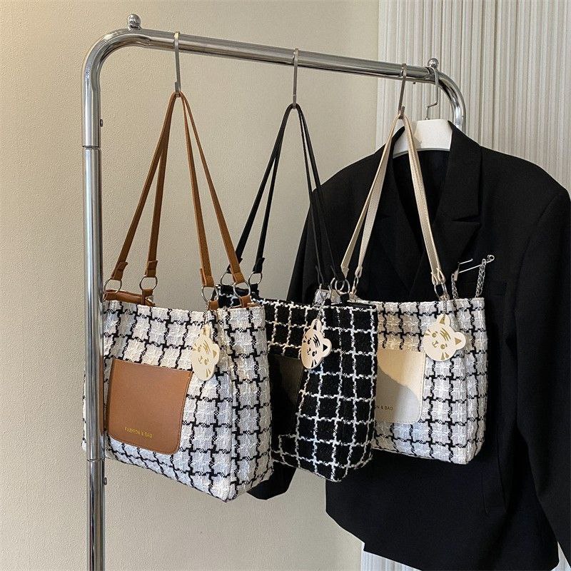Tote bag rm 64