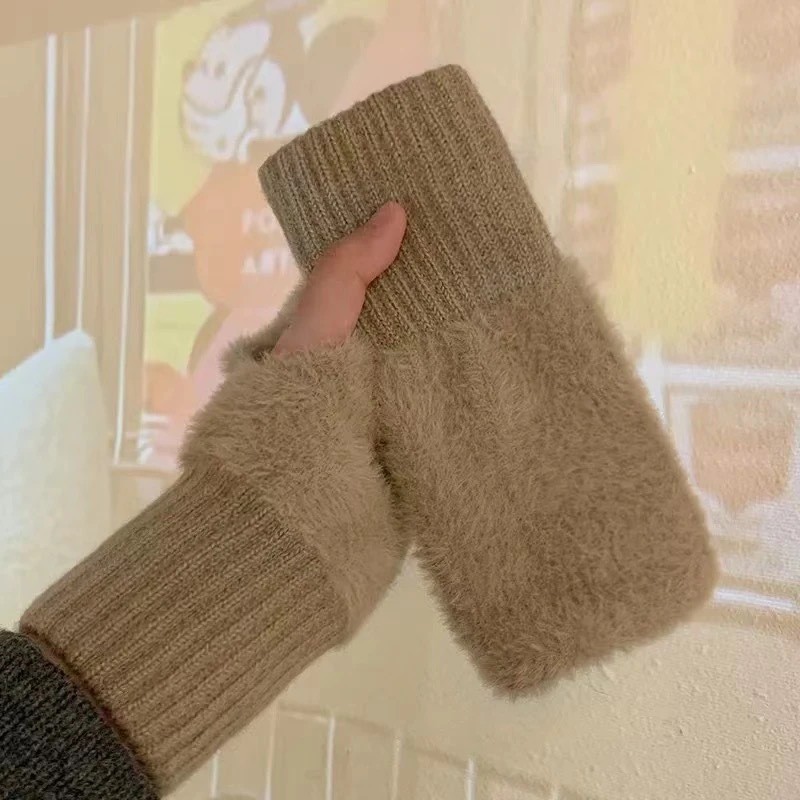 Winter gloves for women