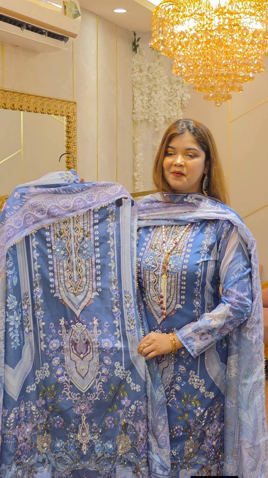 4pc set ?? প্রিয় ড্রেসটি অবশেষে চলে এসেছে!