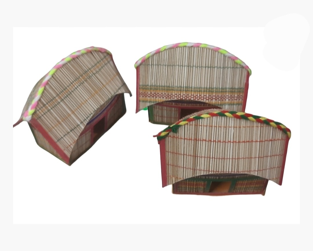 Full Handmade Handcraft Traditional Khillghor/Kureghor Showpiece-1 Piece