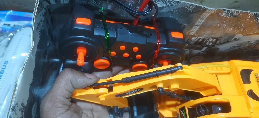 Excavator – RC Rechargeable Toy for Kids Full Remote Control Many Function Remote Control Beku Car-1 Piece