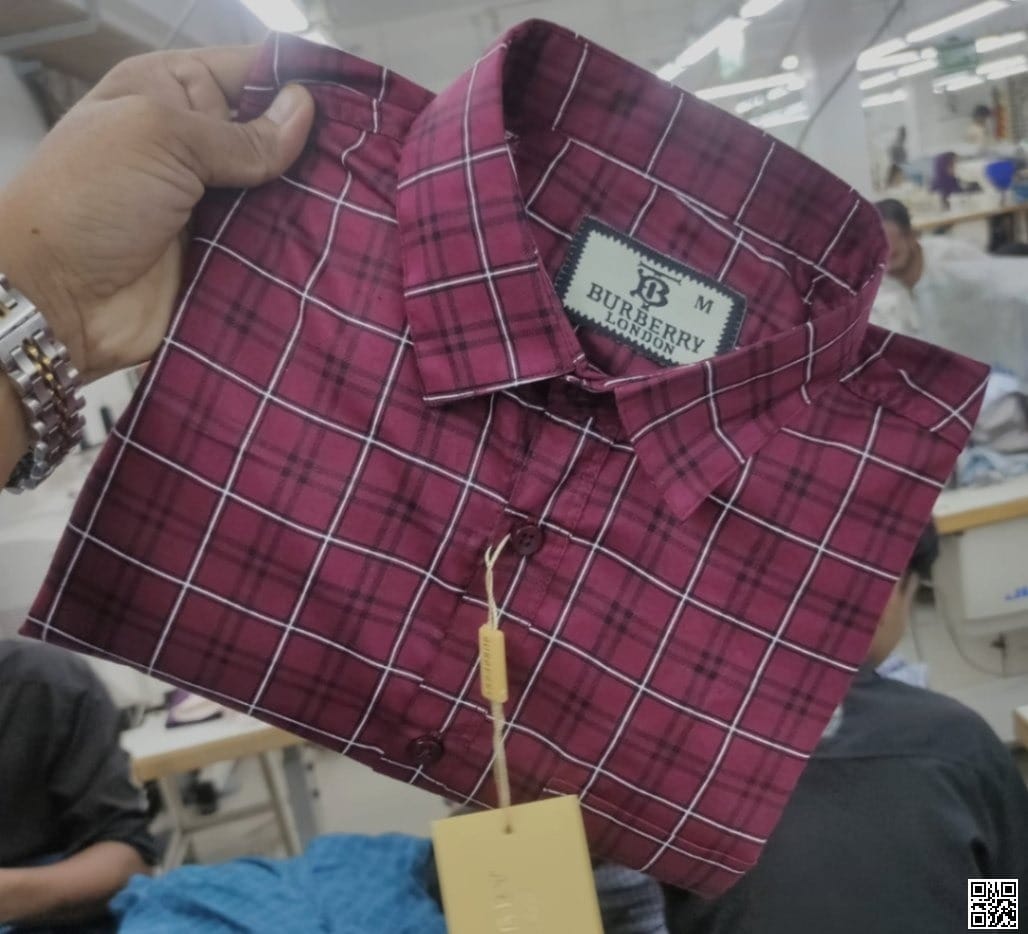 Burberry full Sleeve Cotton Print Shirt Color and quality 100% guarantee