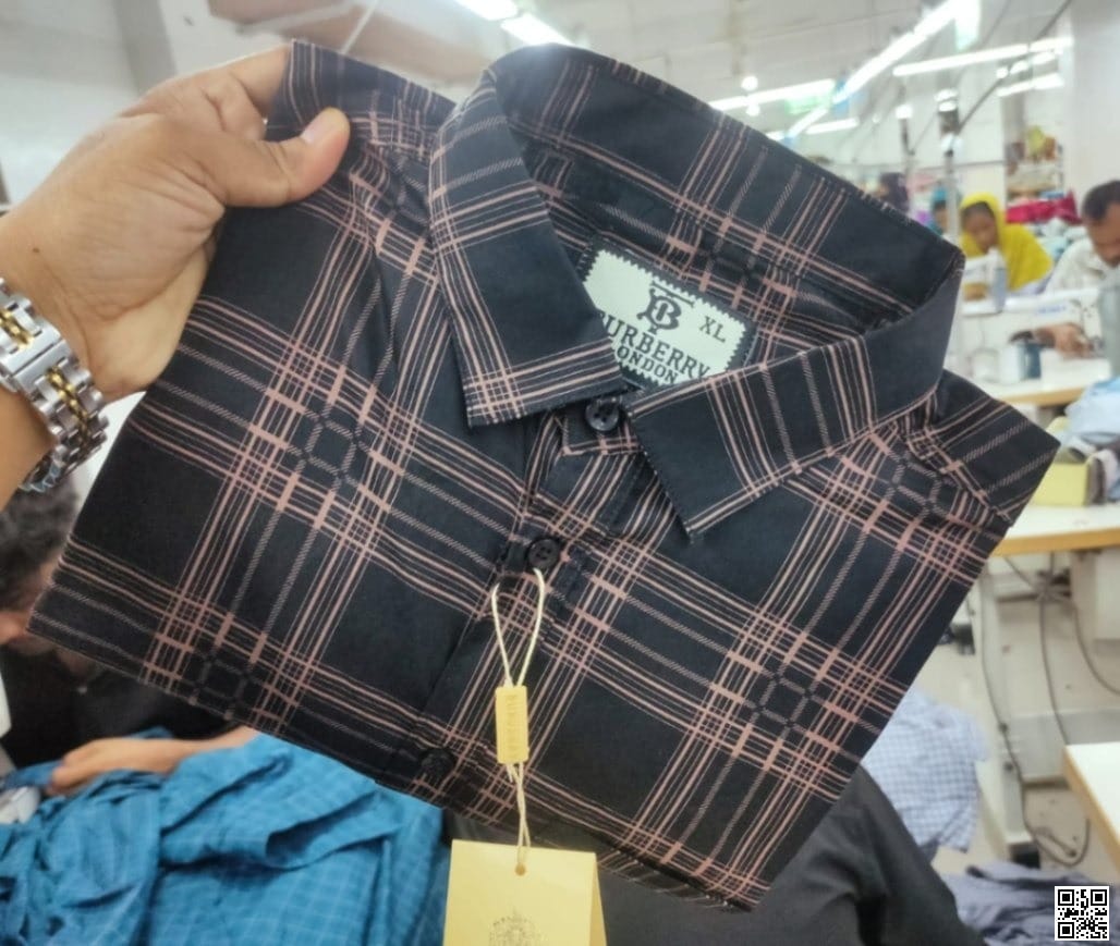 Burberry full Sleeve Cotton Print Shirt Color and quality 100% guarantee