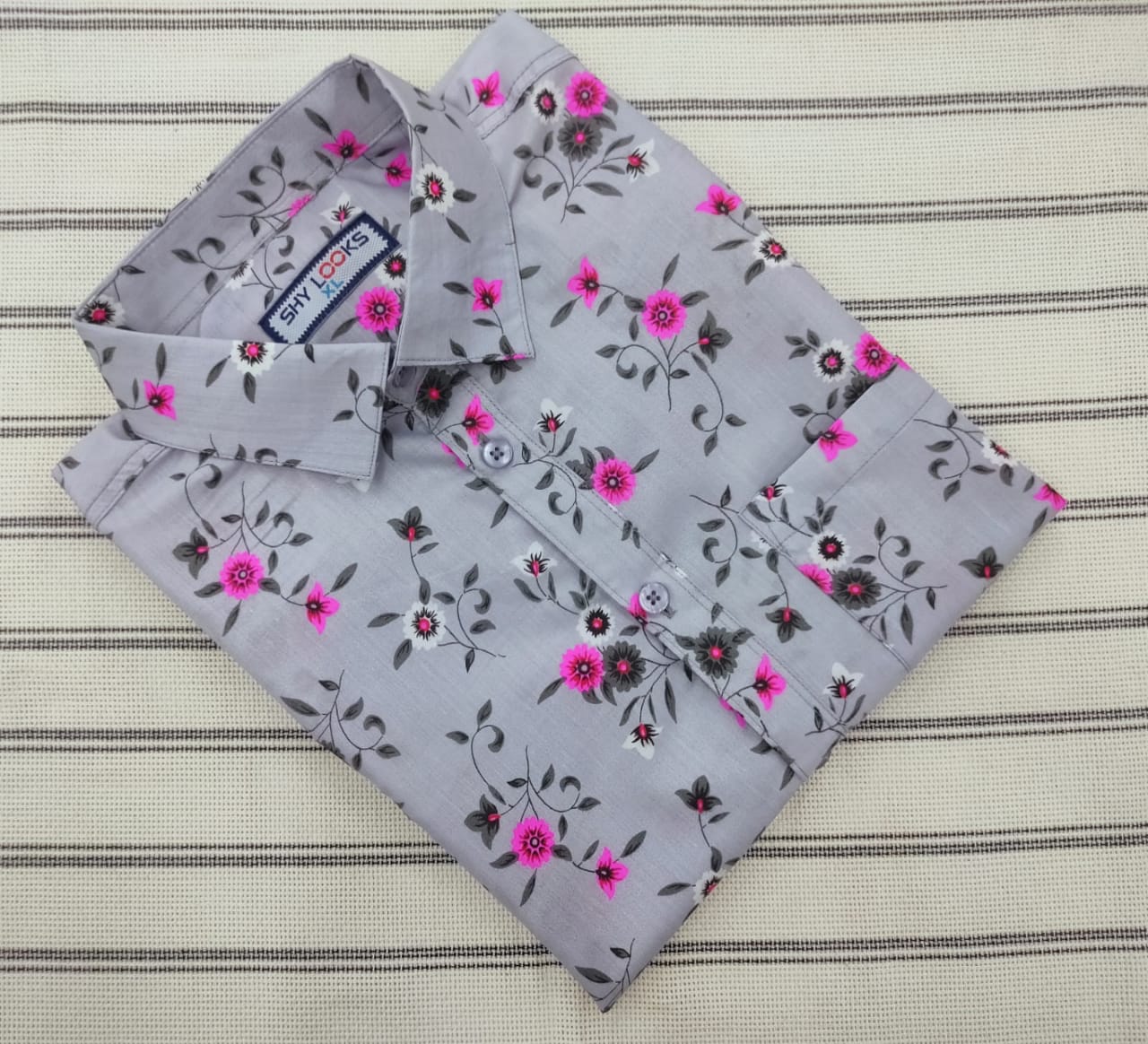 গ্রীষ্মের জন্য সেরা shirt : Shy Looks Cotton Half Sleeve Shirt