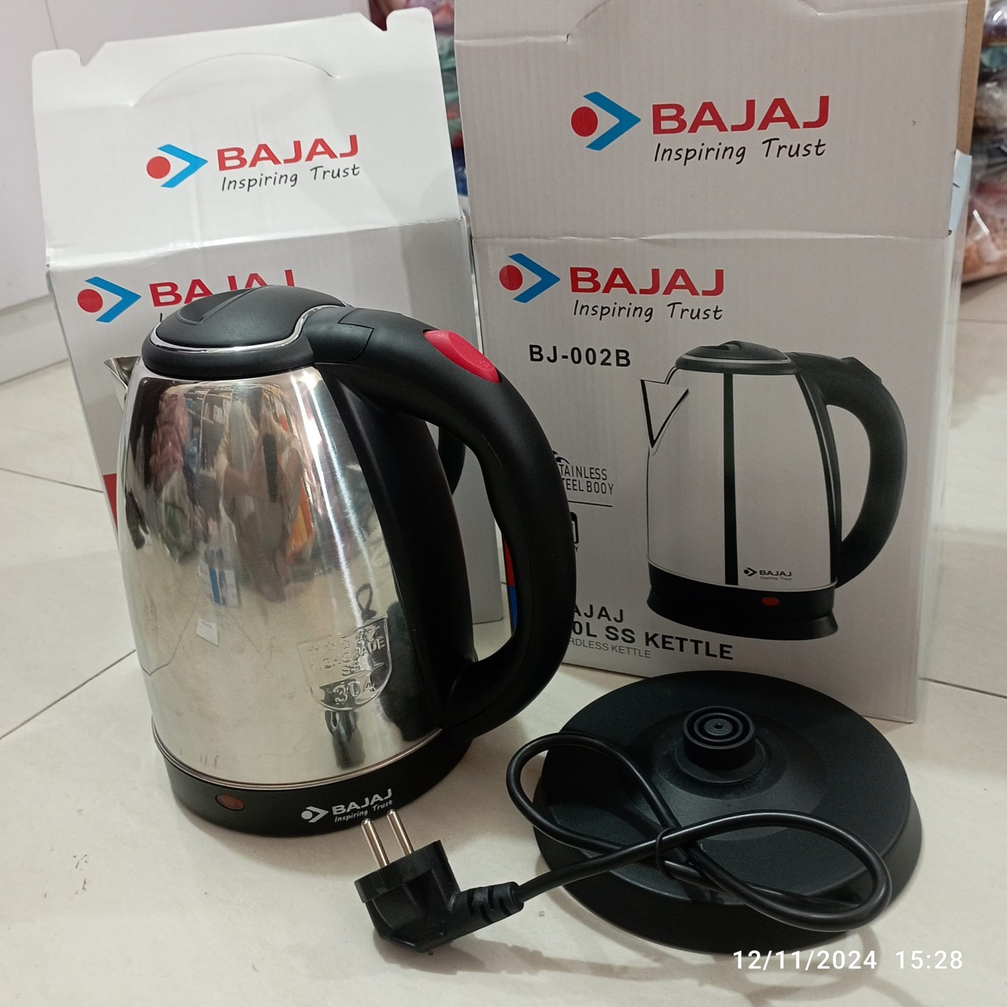 Bajaj Electric Kettle 2-Liter – BJ-002B