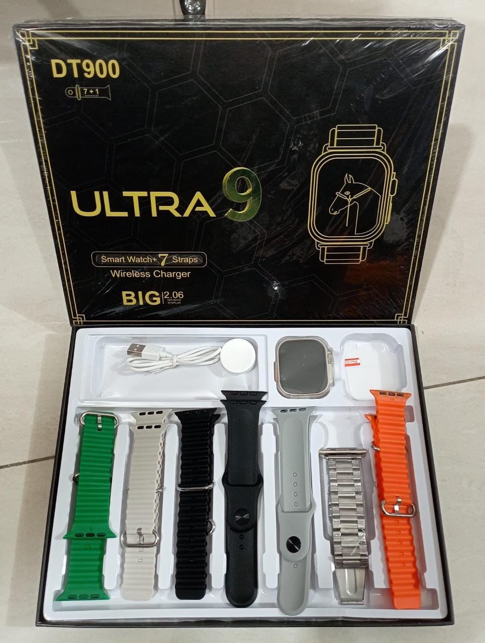 DT 900 Ultra 9 SmartWatch With Free 7 Straps