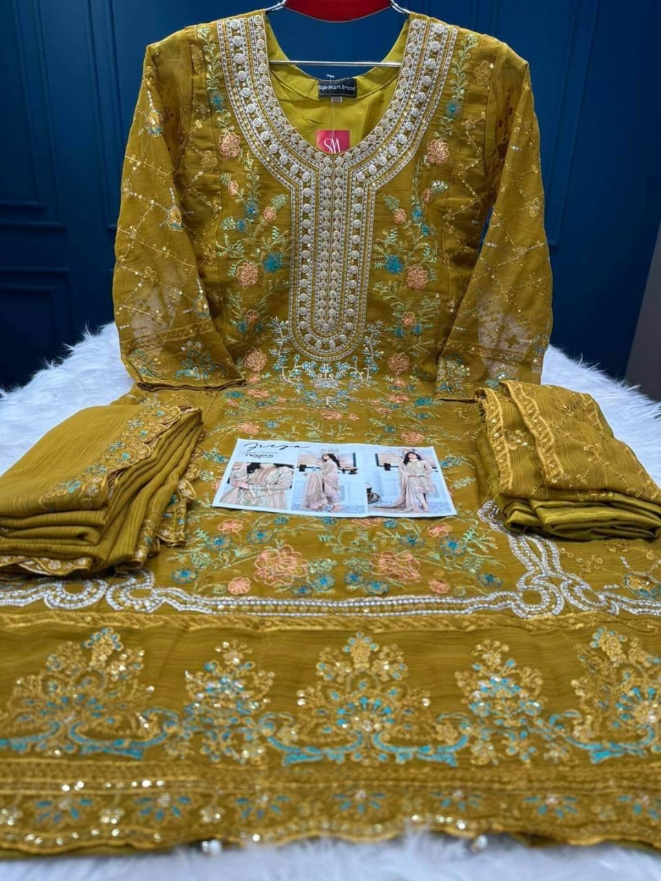 পাকিস্তানি ক্রেপট চেনোন জর্জেট থ্রী পিস