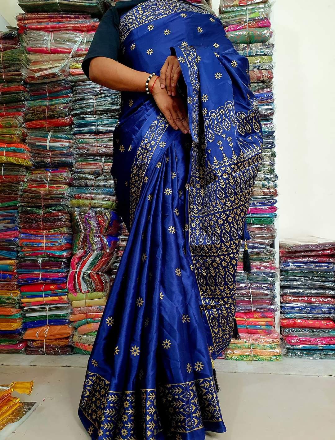 Japani Silk Saree With Blouse piece Blue Color