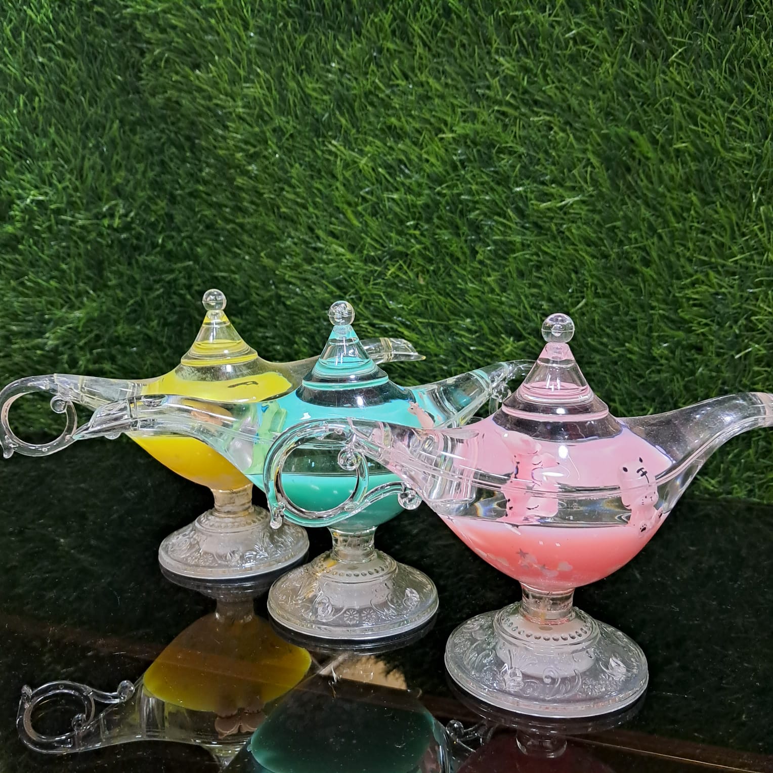 Aladdin Magic Lamp Oil Leak Glass Showpiece