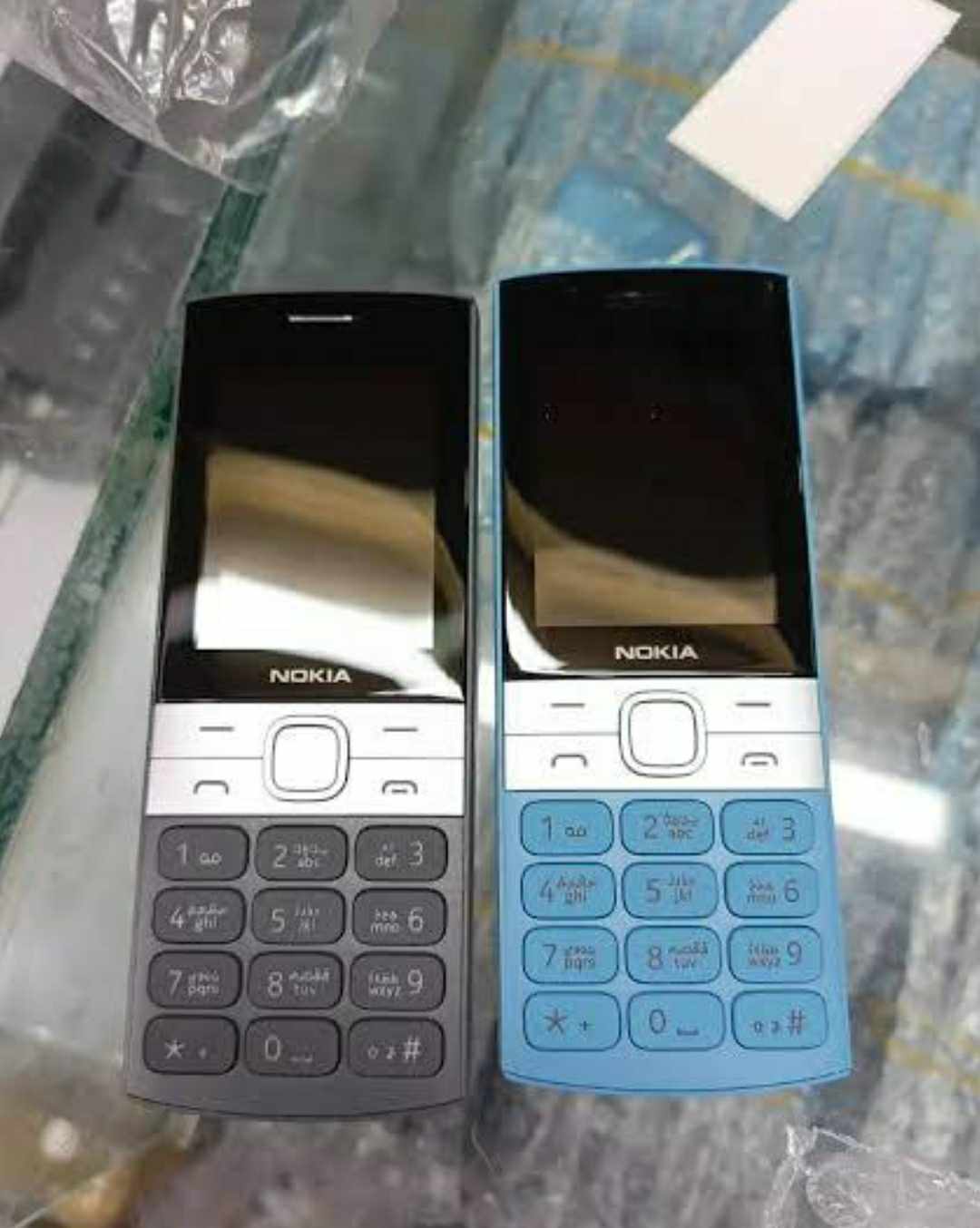 Nokia 150 (2023) new black, red, blue