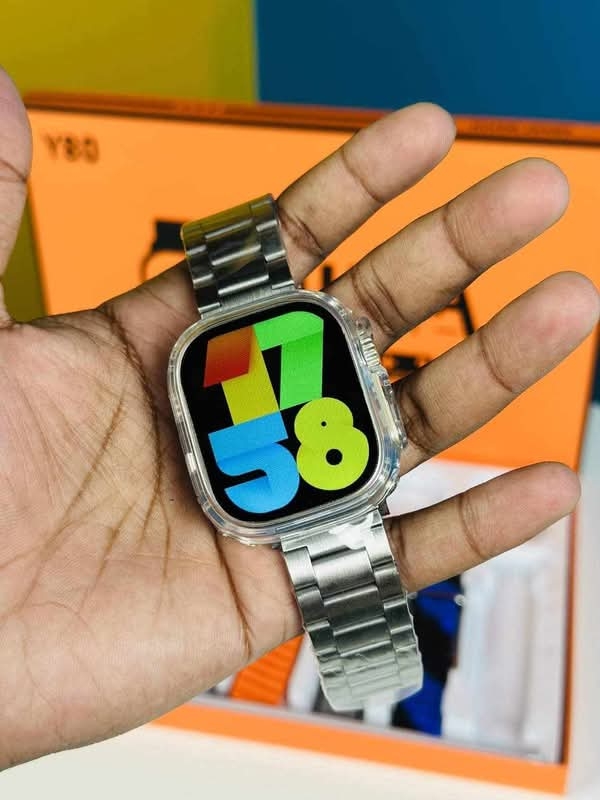 Y80 Ultra Smartwatch With 8 Strap