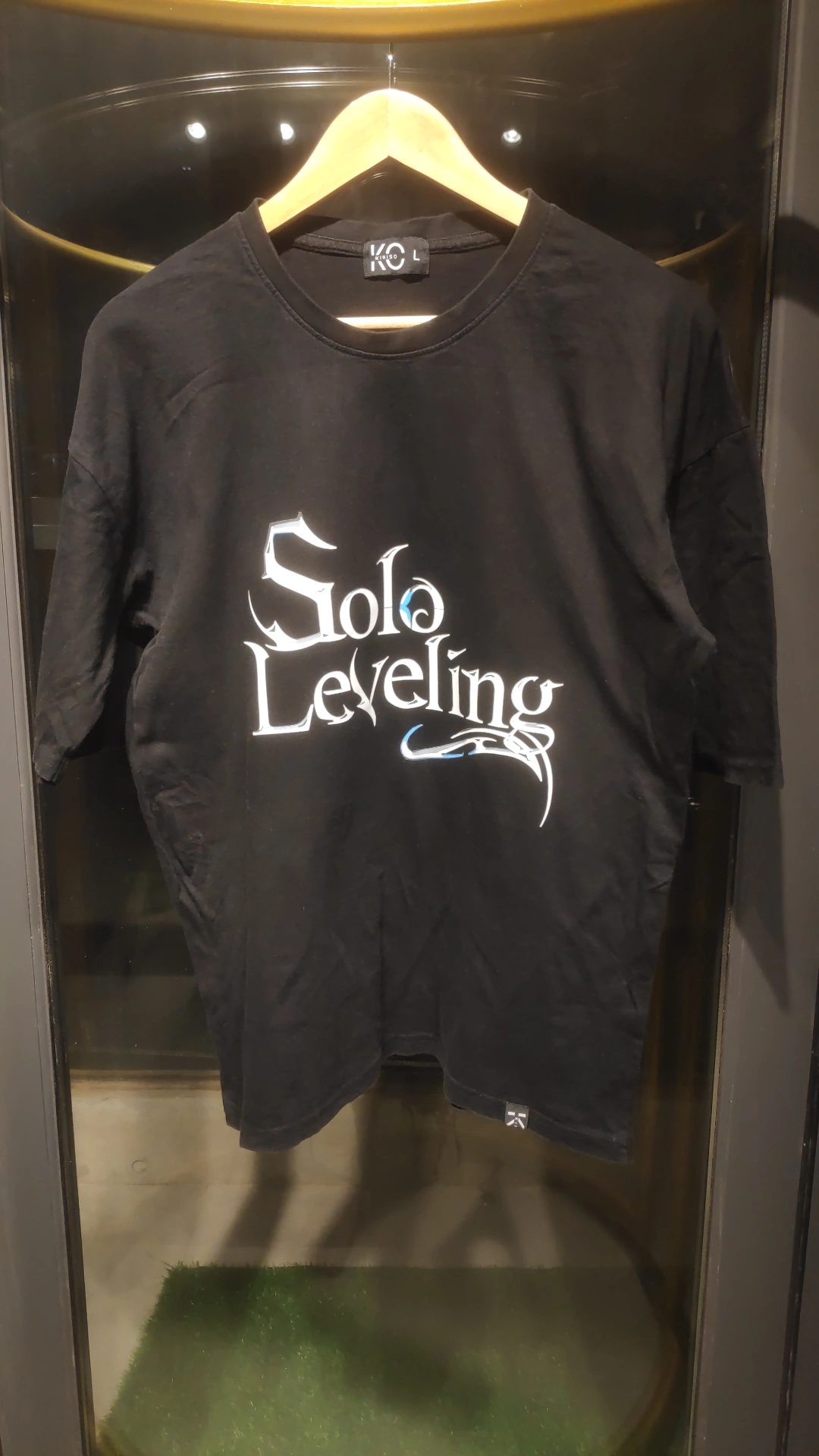 Anime t-shirts for men with Solo Leveling design