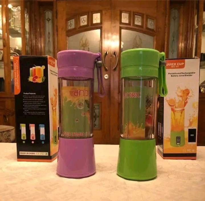 Portable Rechargeable Juicer