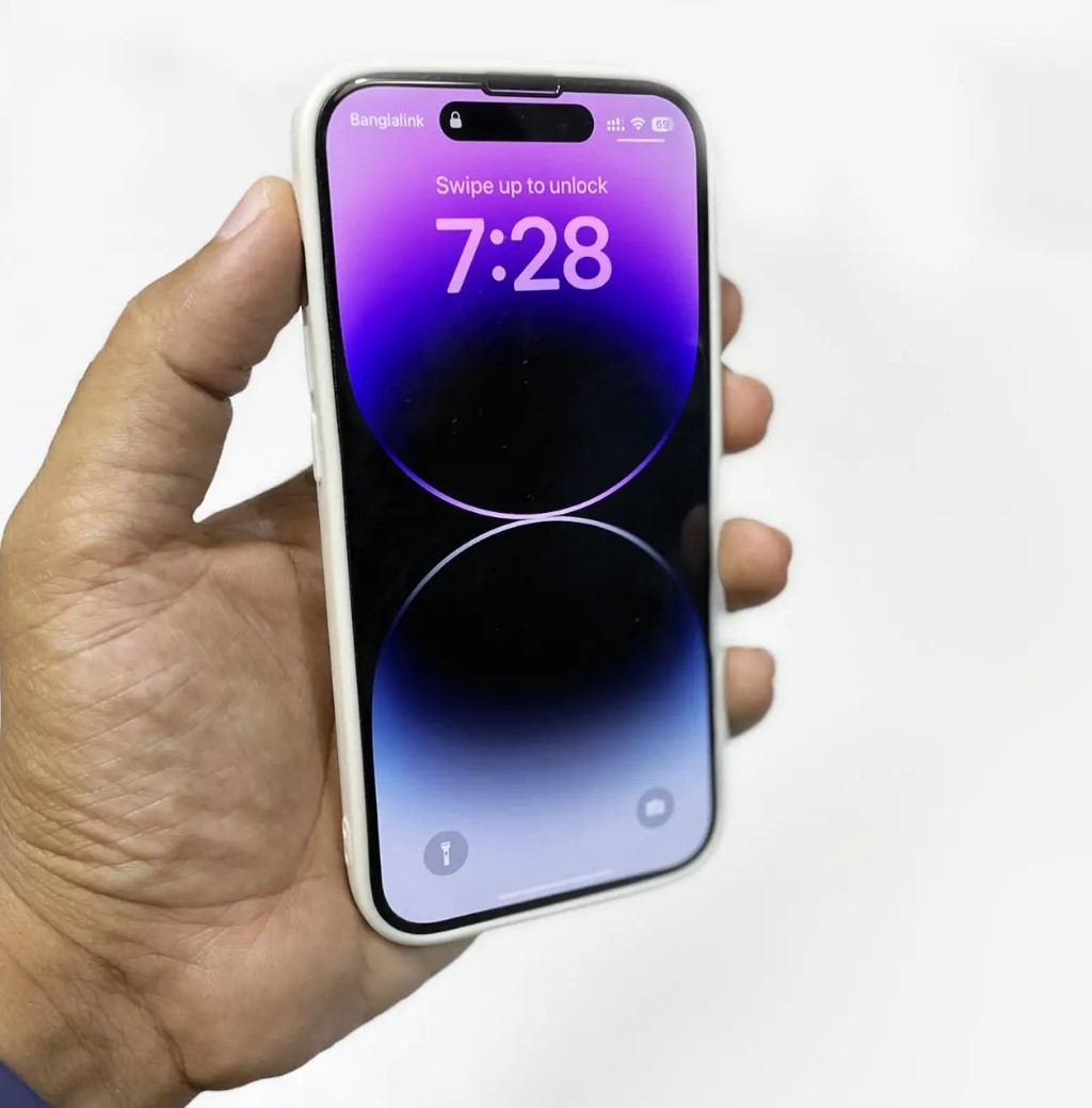 iPhone Soft Silicone Case, iPhone Cover Space Astronaut Case for iPhone 14 Pro Max, 14 Pro, 13 Pro Max, 13 Pro, 12 Pro Max, 12 Pro, 11 Pro Max, 11 Pro Shockproof Airbag Cover