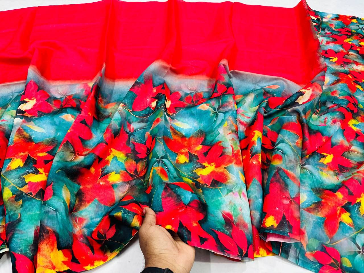 চান্দেরি সিল্ক শাড়ি