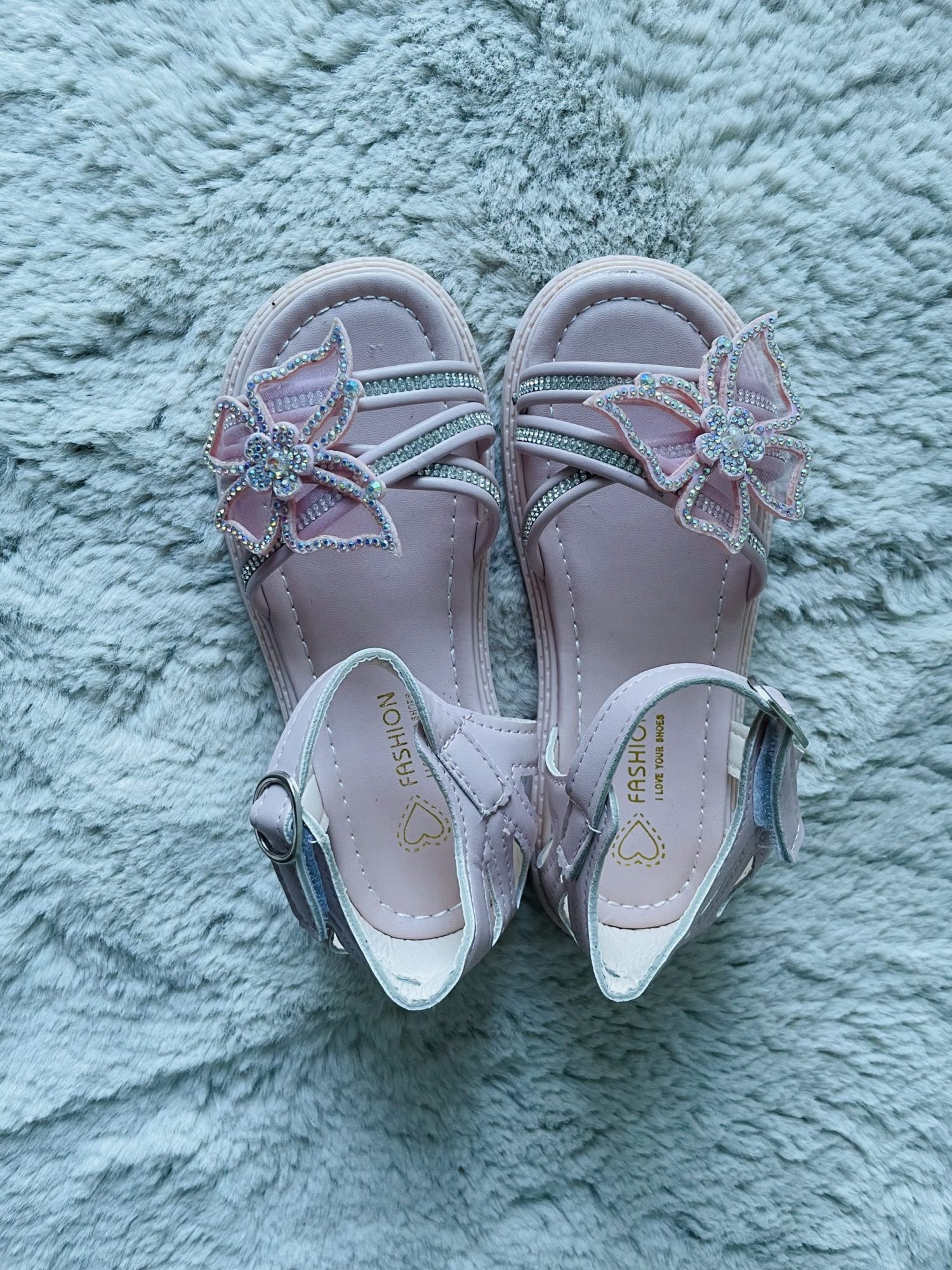 Kids shoes