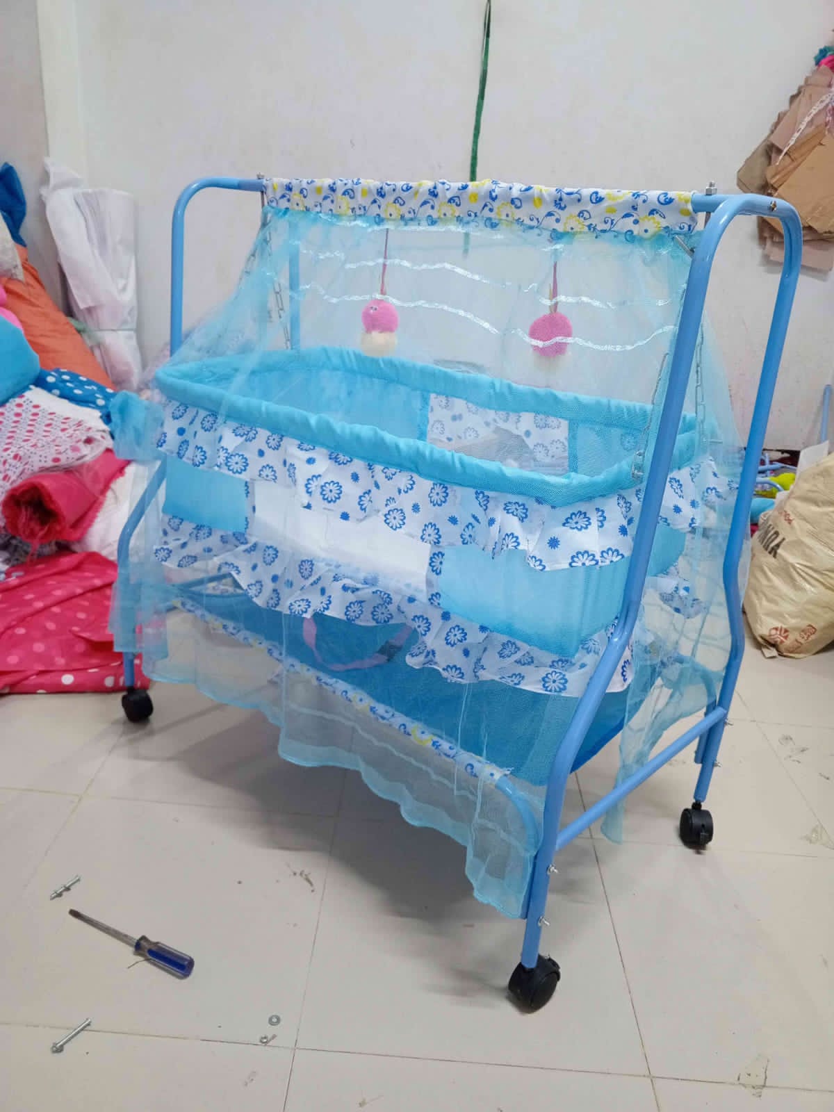 নিউ বর্ন বেবি দোলনা – new born baby dolna 733 super
