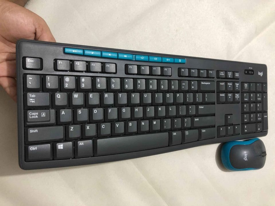 Logitech Comfort MK275 Wireless Combo Keyboard Compact, M170 Wireless Mouse, Multimedia & Shortcut Keys