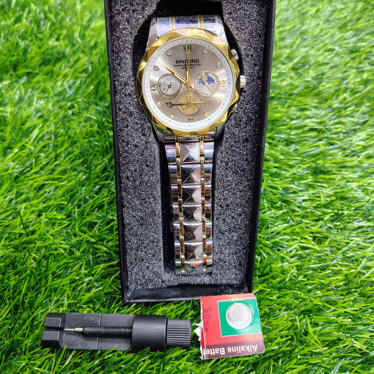 BINBOND Quartz Watches Men’s Luxury Stainless Steel + Free Chain cutter & battery . : 8191