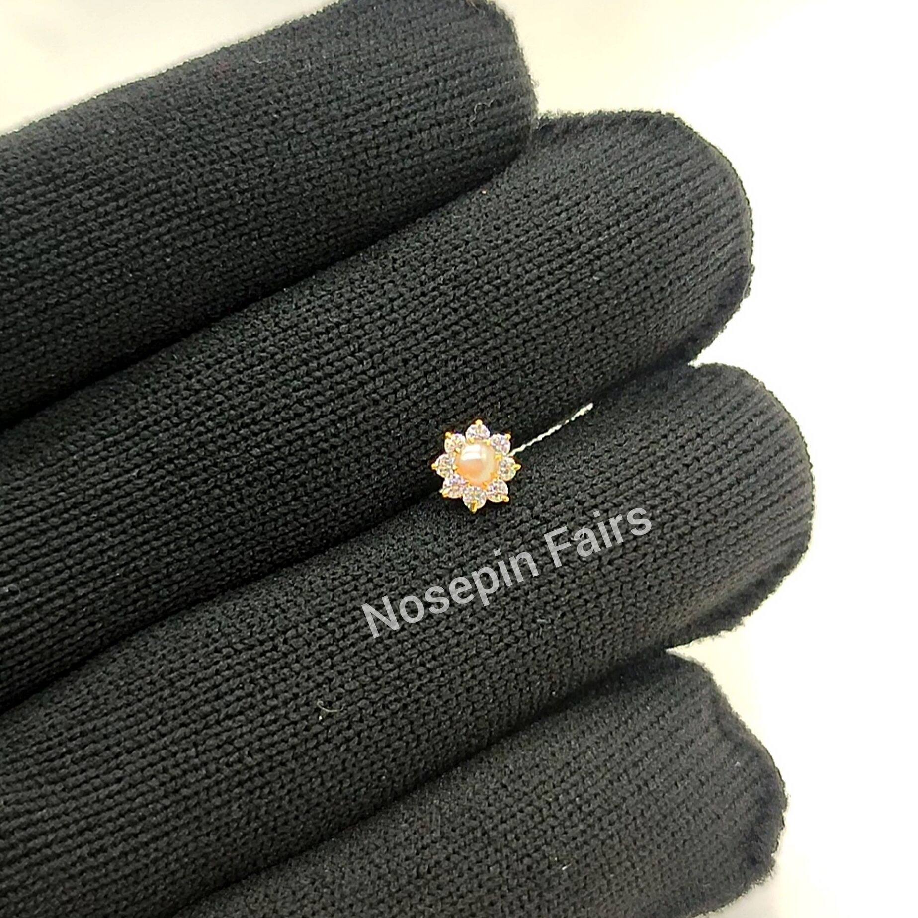 Gold Nosepin