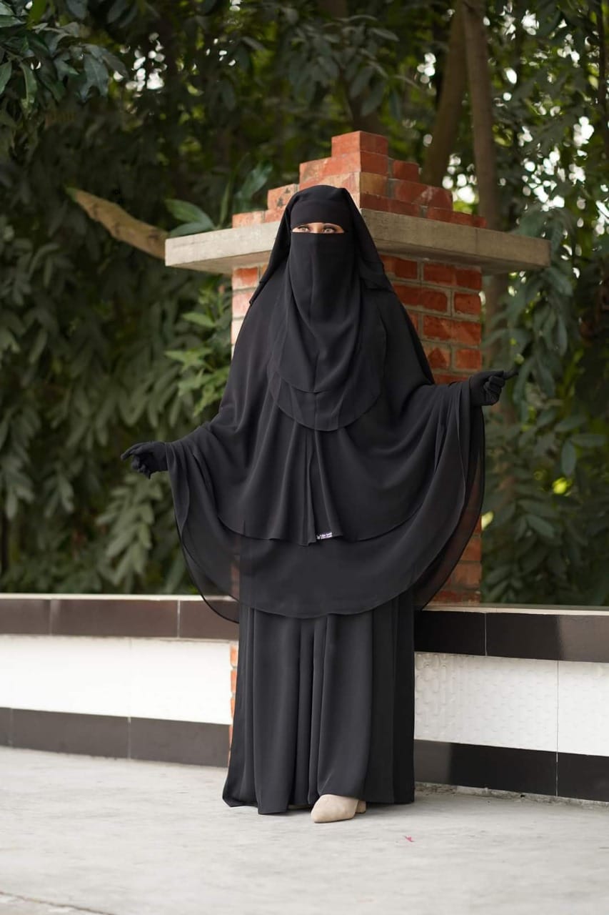 Muttaki borka set,code: nkhu