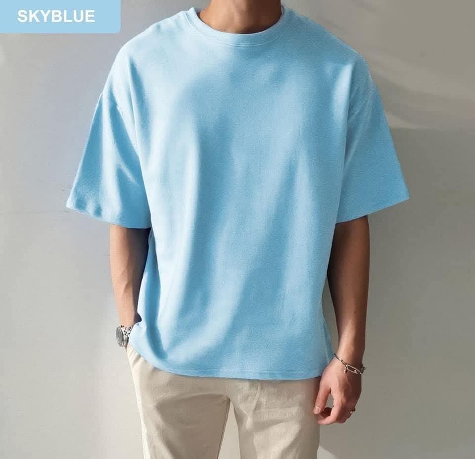 drop shoulder t-shirt