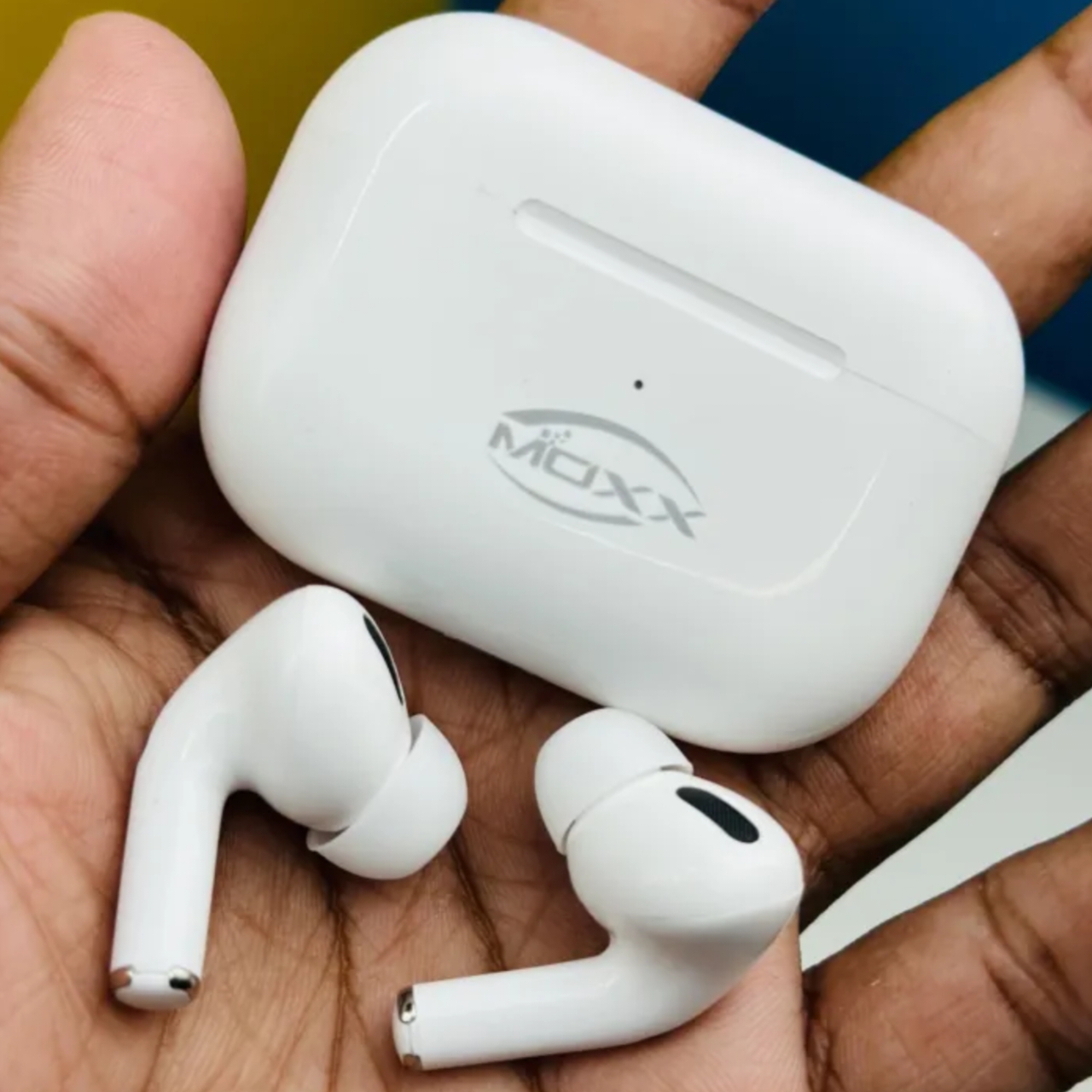 MOXX Wireless Headset Earbuds (MA-0 Product