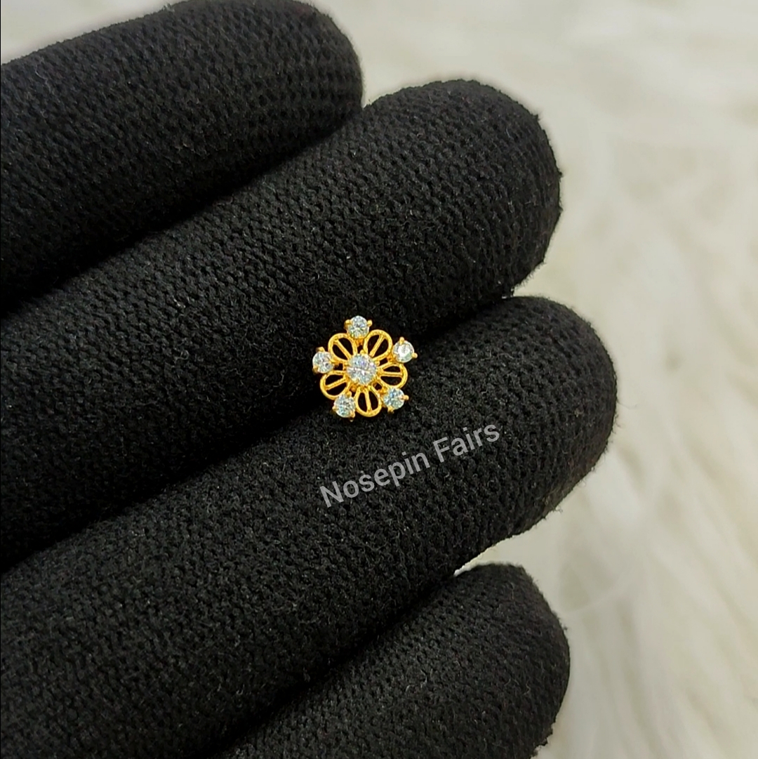 Gold Nosepin