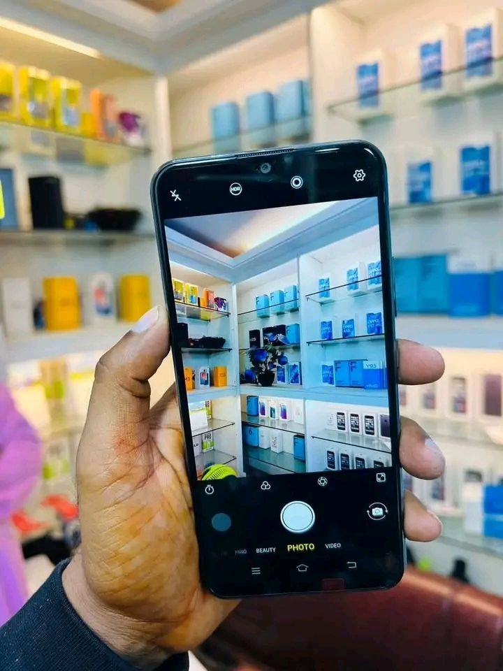 Vivo Y17 Android