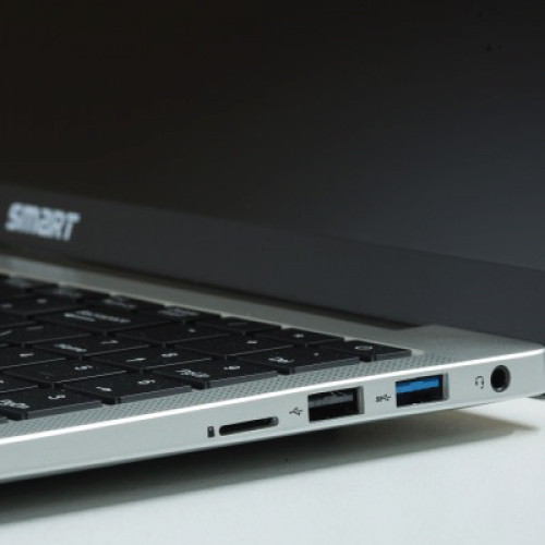 SMART Flairedge AMD Ryzen 3 3200U 8GB RAM 512GB SSD 15.6 Inch FHD IPS Laptop