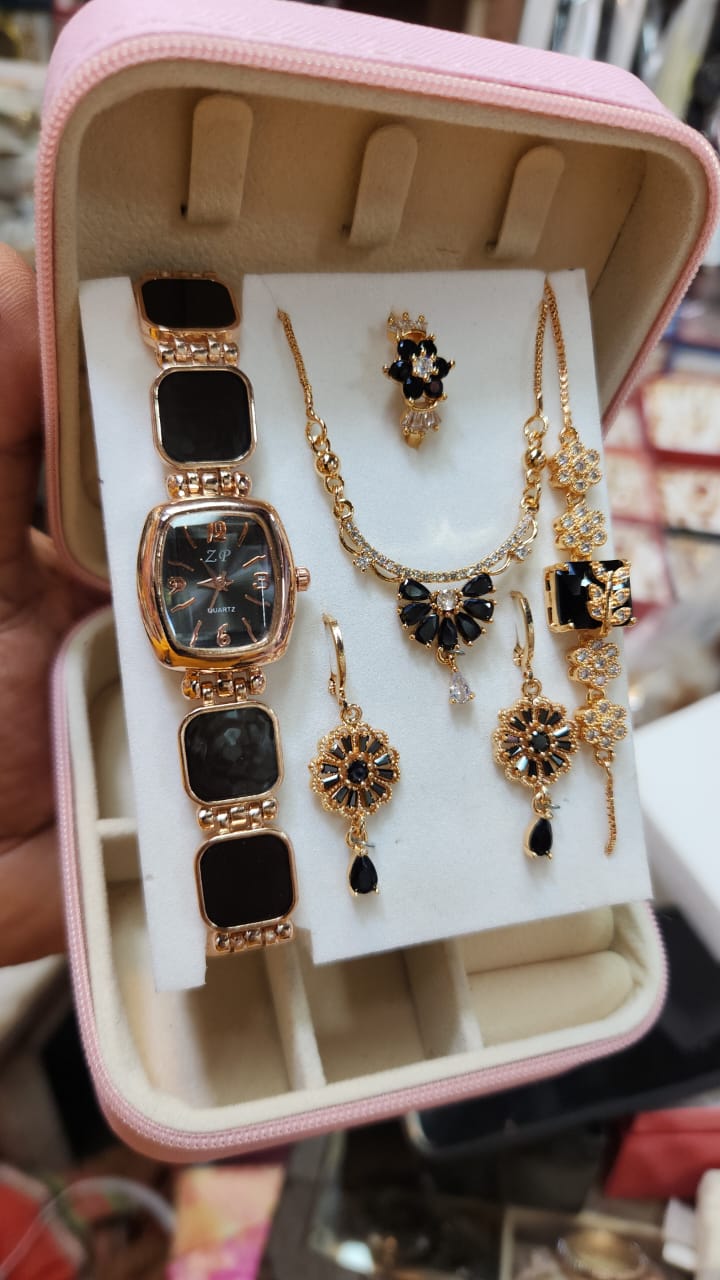 Women Watch Combo