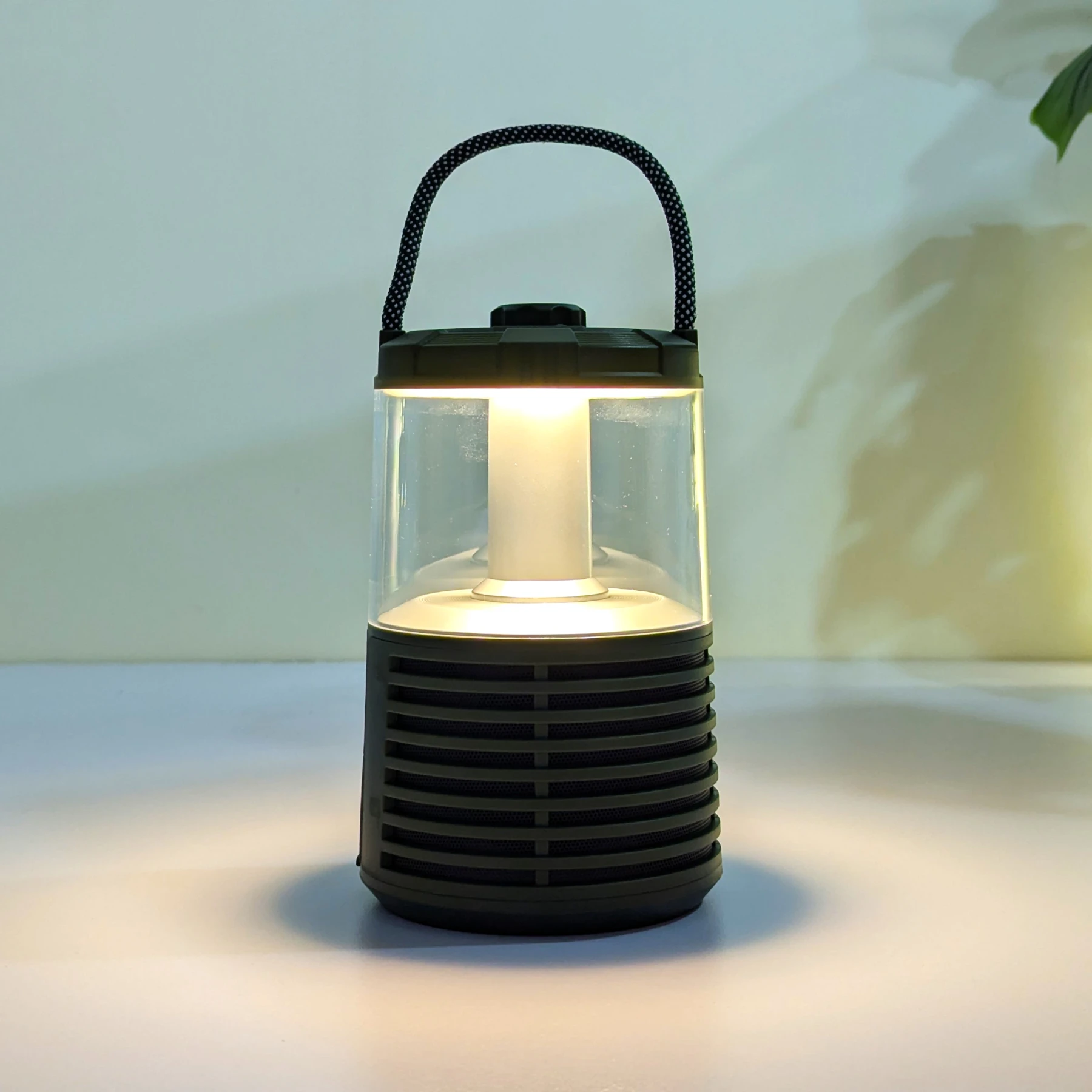 3-in-1 NewRixing Camping Lantern Wireless Speaker