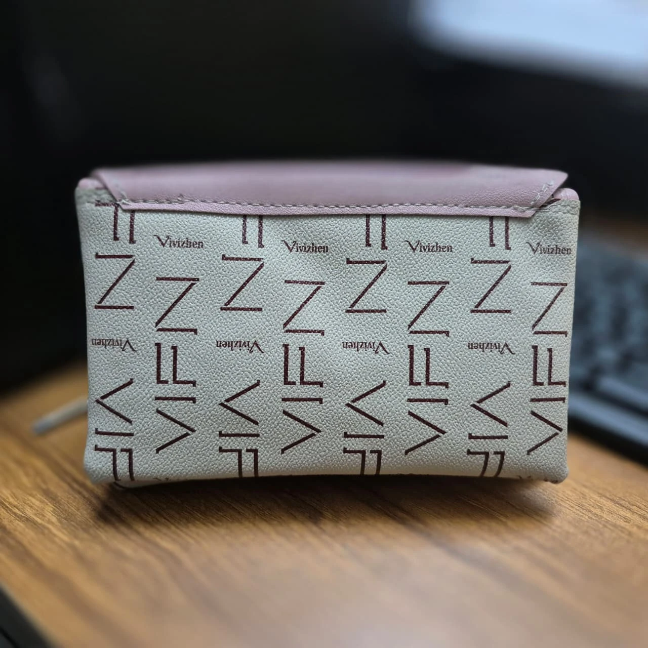 Stylish ladies bag