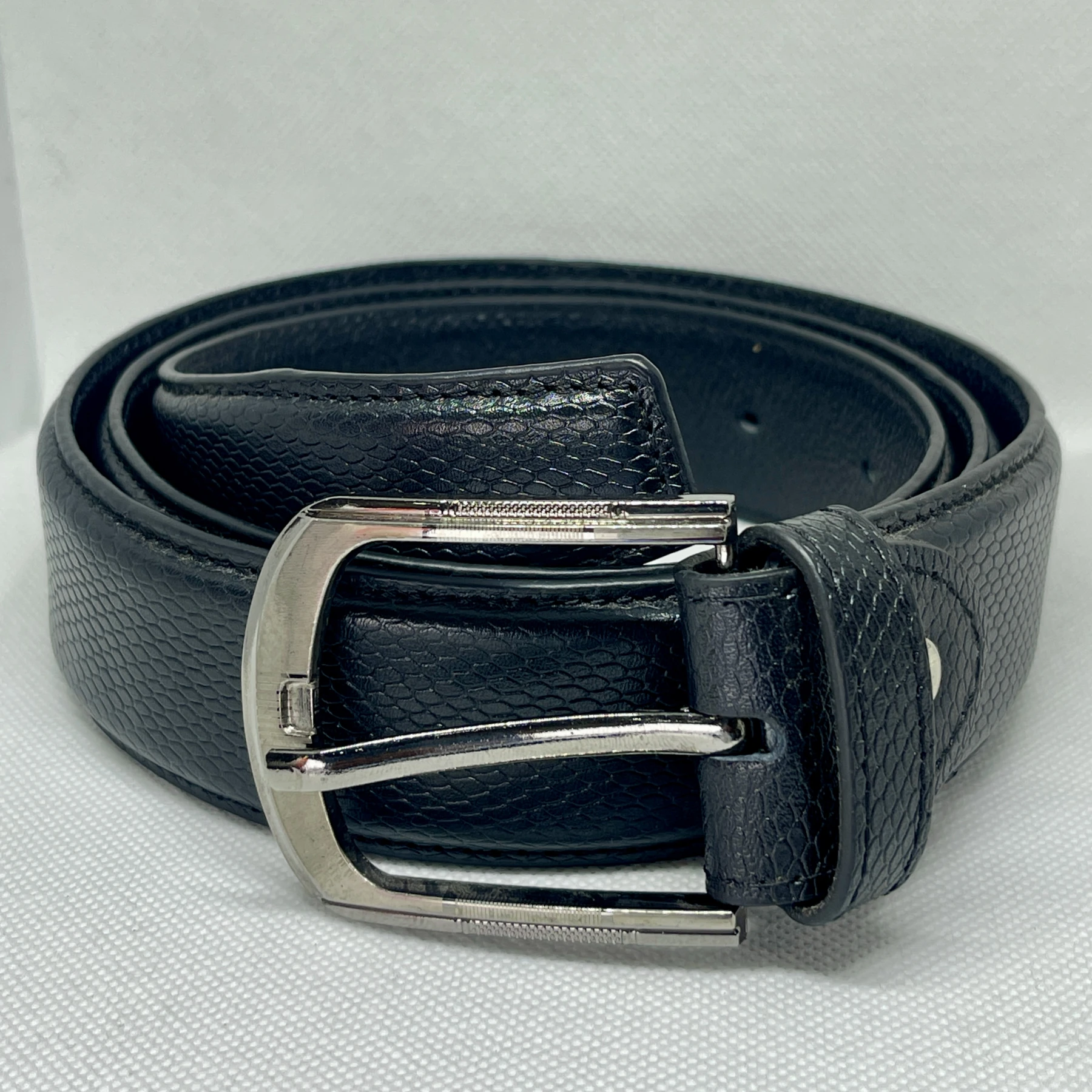 High Quality Original Leather Formal/Causal Men's Belt (Black & Coffe )